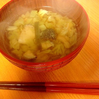 たらとキャベツの生姜汁★鍋で余った魚で